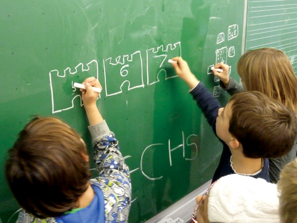 Stundenbilder zu den Zahlenländern